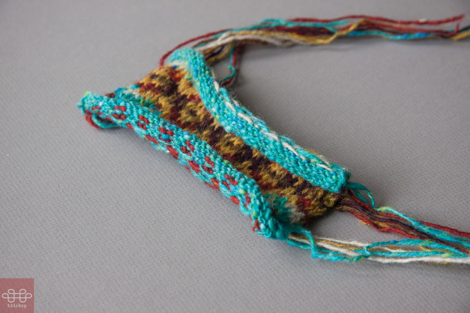 Unblocked Color Knitting on Tricksy Knitter by Megan Goodacre