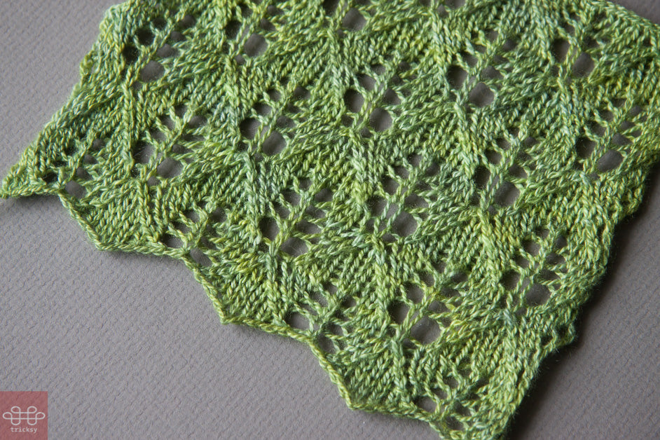Lace Knitting on Tricksy Knitter by Megan Goodacre